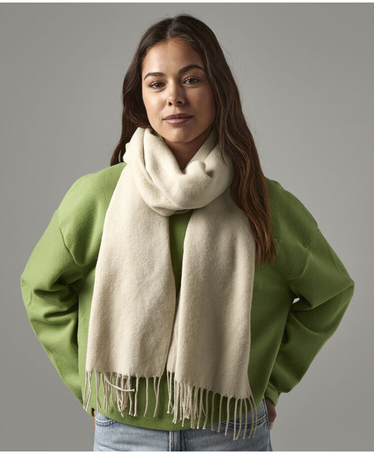 Classic woven scarf Thumbnail