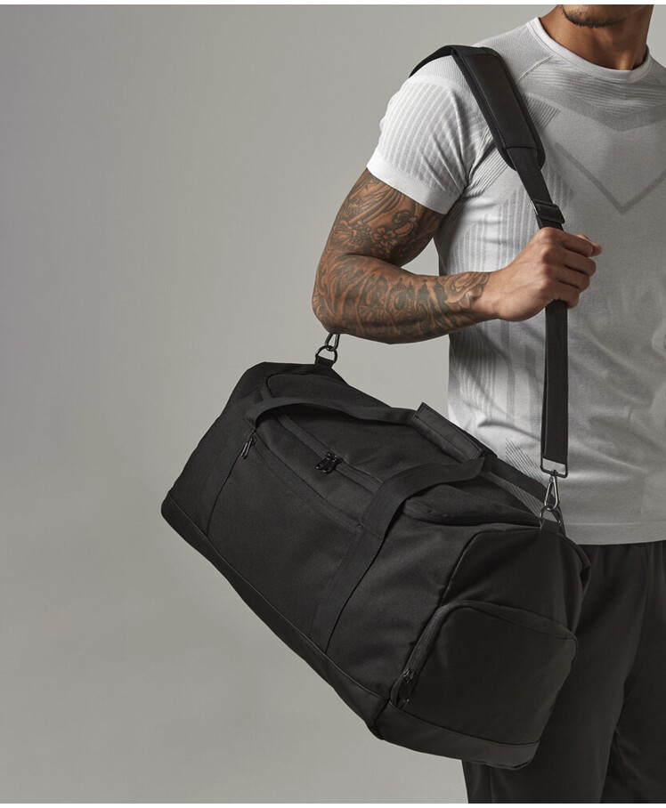 Medium training holdall Thumbnail