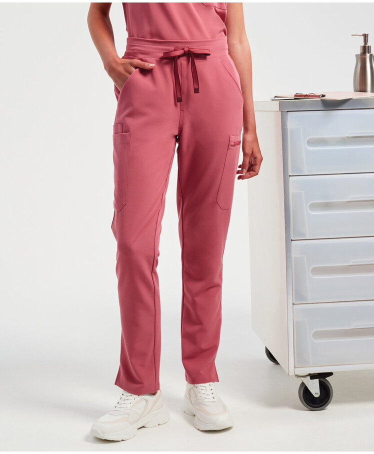 Women’s 'Relentless' Onna-stretch cargo pants Thumbnail