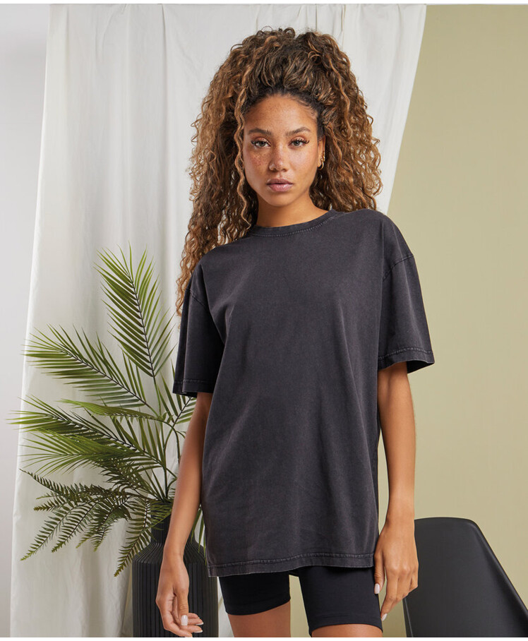 Women’s oversized acid wash tee Thumbnail