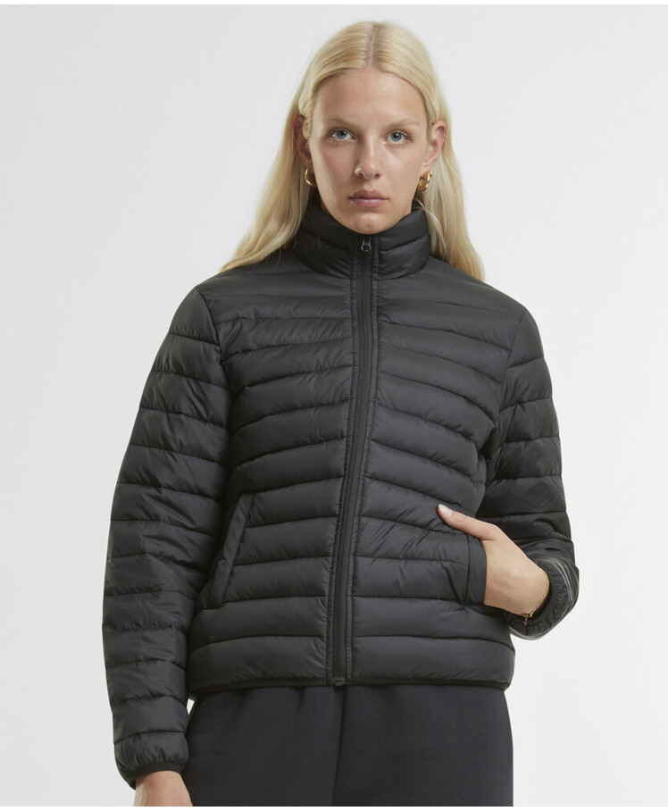 Women’s light puffer jacket Thumbnail