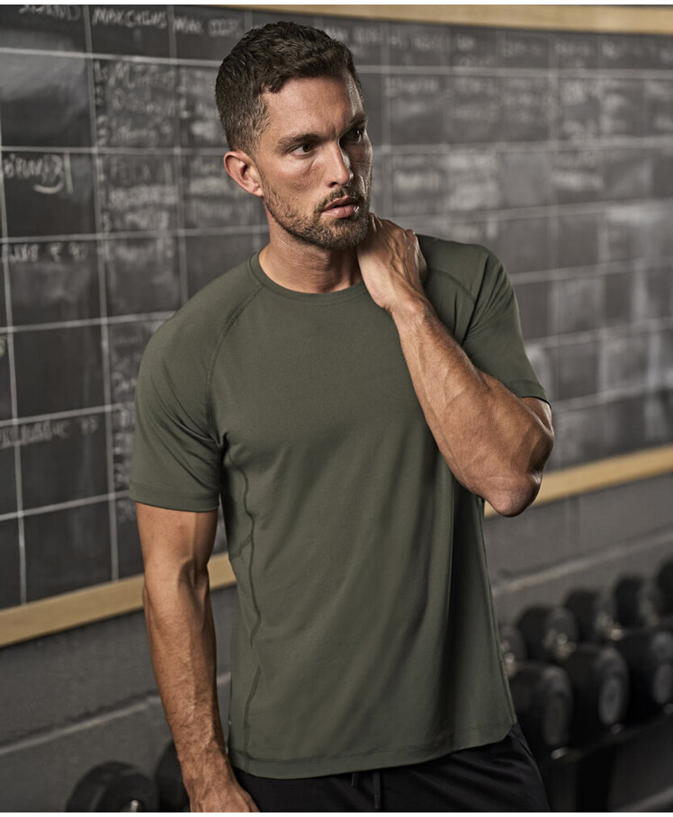 CoolDry tee (7020) Thumbnail