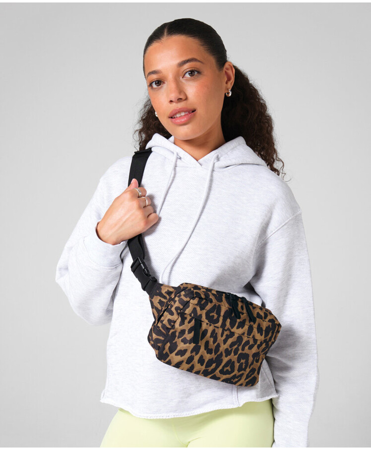 Leopard print cross-body bag Thumbnail