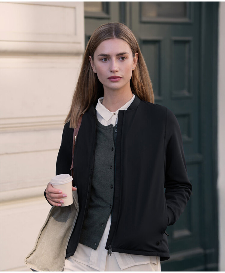 Women’s Westlake – performance hybrid jacket Thumbnail