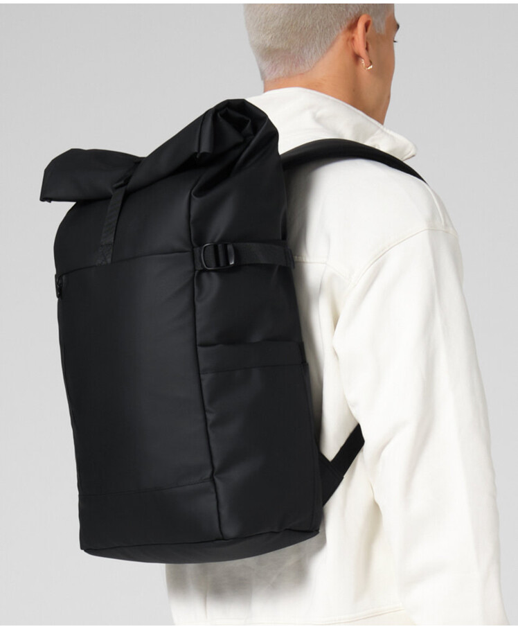 Everyday carry 25 litre roll-top backpack Thumbnail