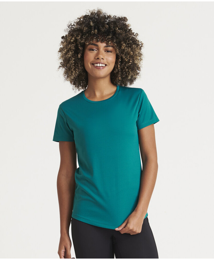 Women's cool T Thumbnail