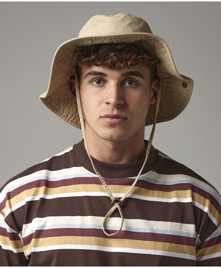 Outback hat Thumbnail
