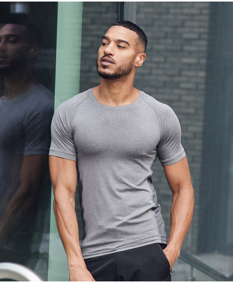 Slim fit t-shirt Thumbnail