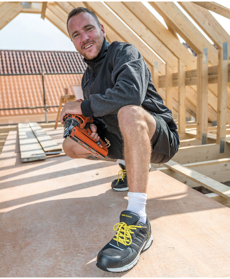 Lightweight safety trainer Thumbnail