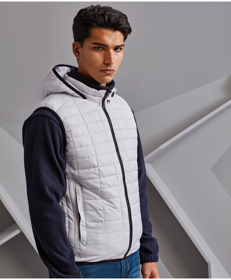 Honeycomb hooded gilet Thumbnail