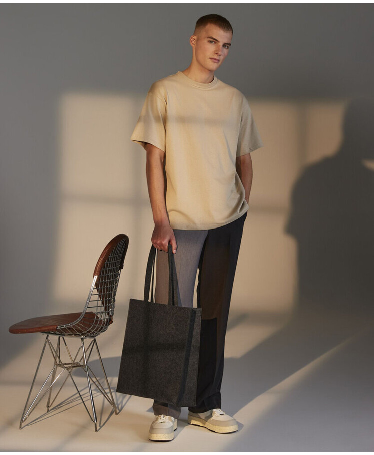 Felt tote bag Thumbnail