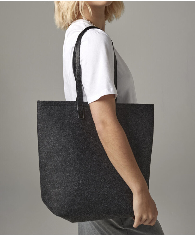 Premium felt tote Thumbnail