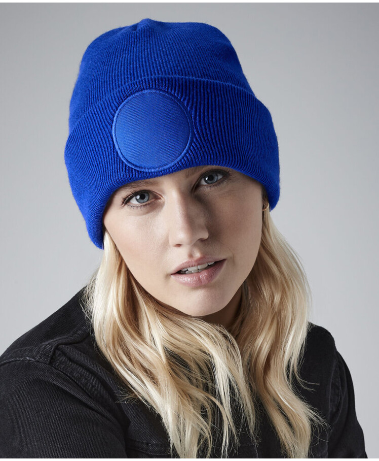 Circular patch beanie Thumbnail