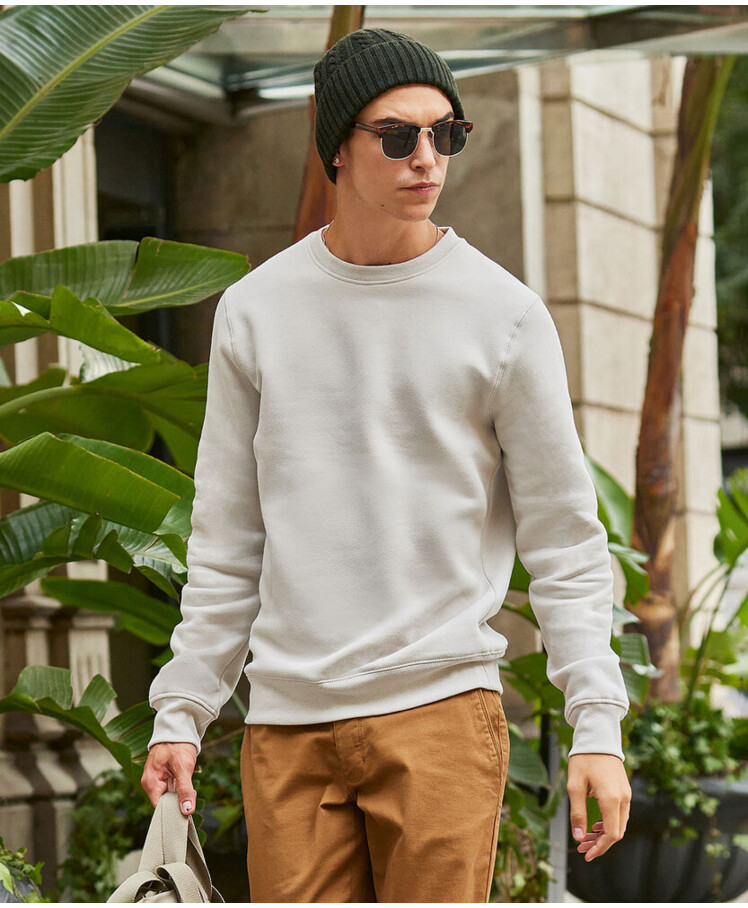 B&C KING Crew Neck Thumbnail