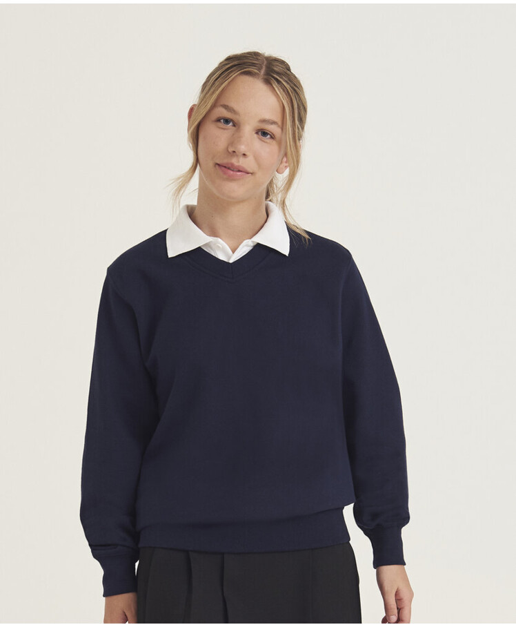 Academy v-neck sweatshirt Thumbnail